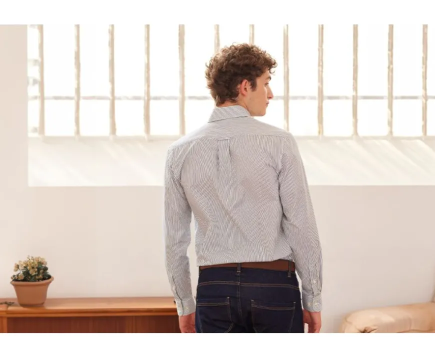 Camisa blanca de rayas verdes con bolsillo en el pecho Broderick-Bexley Store