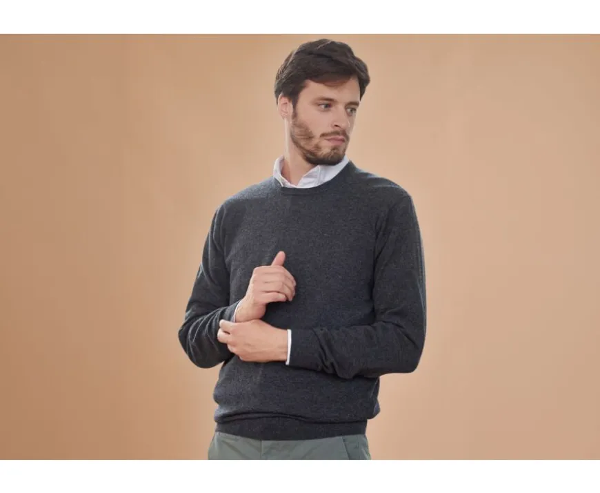 Jersey de lana con cuello redondo Gris Antracita moteado para hombre Conan-Bexley Shop