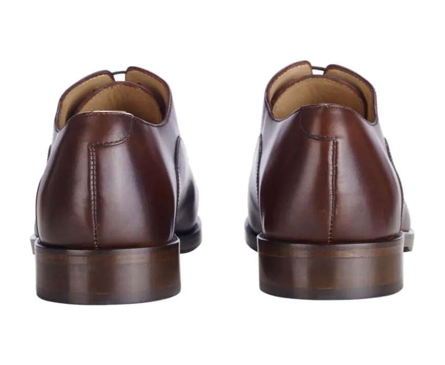Zapato Oxford Chocolate patinado con suela de cuero con patín Grakley-Bexley Clearance