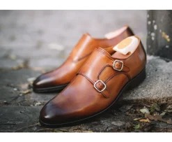 Zapatos hombre hebilla doble Coñac patinado Chigwell-Bexley Outlet